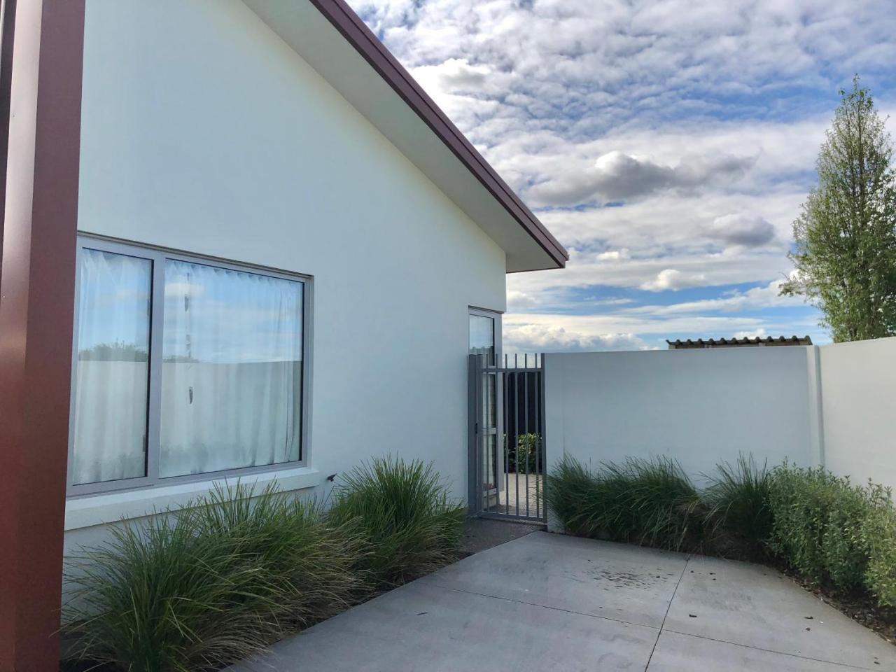 Lovely, Sunny, Home Sweet Home Christchurch Exterior foto